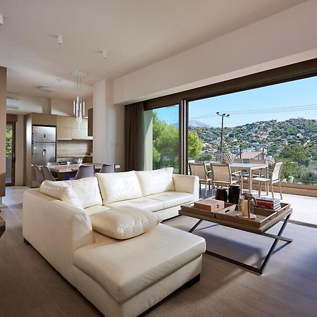Elaia Luxury Suites ลาโกนิสซี ภายนอก รูปภาพ