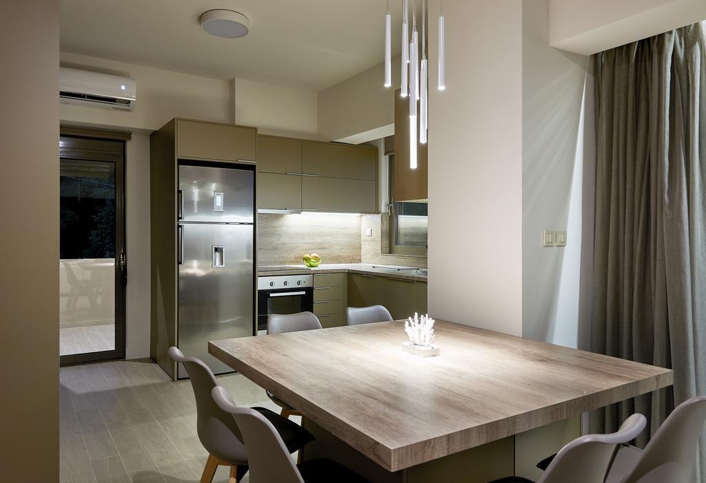 Elaia Luxury Suites ลาโกนิสซี ภายนอก รูปภาพ